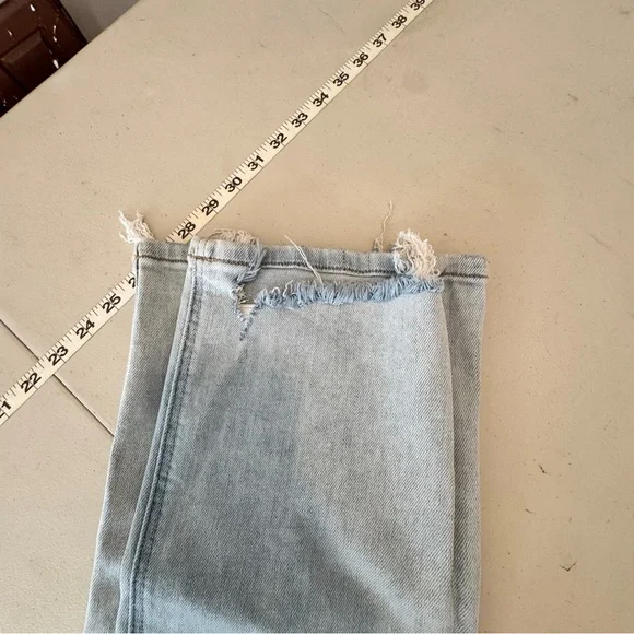 Lovervet - Kick Flare Cropped - Light Wash - 14W - Picture 5 of 12